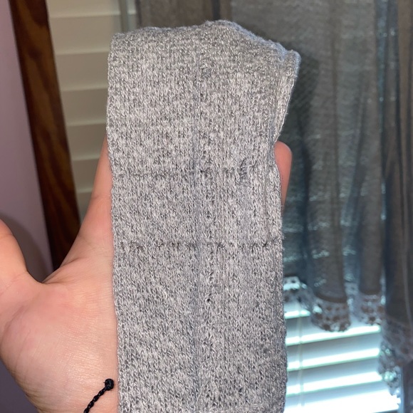 Hollister Cardigan - Picture 3 of 6